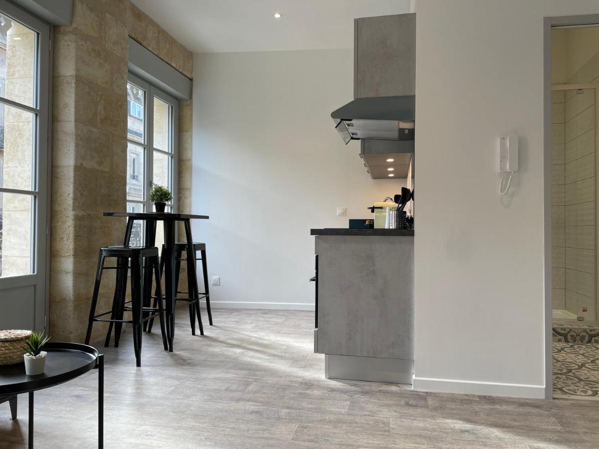 Magnifique Appartement Pour 2 Avec Climatisation Et Belle Pierre Bordelaise Бордо Екстер'єр фото